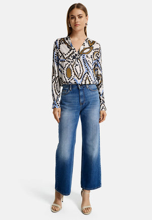 Long-sleeved blouse in Ecovero satin with print | Ethno Graphic 