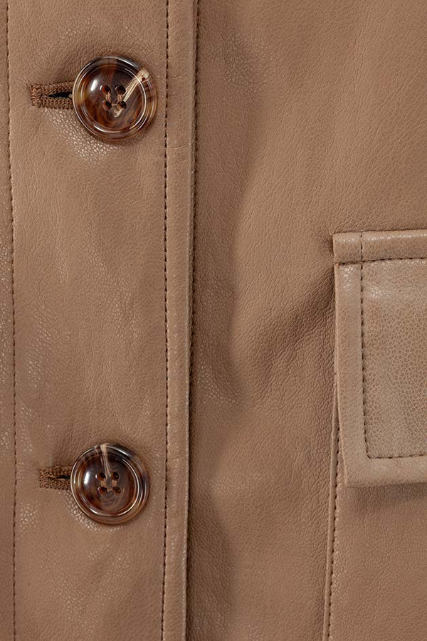 Kurzjacke in veganem Leder | Taupe