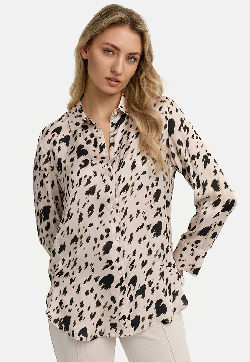 Hemsbluse in Viskose Satin | Snow Leo