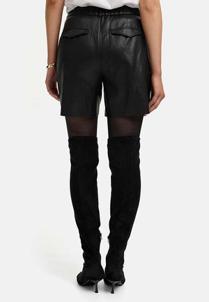 Shorts in veganem Leder | Black