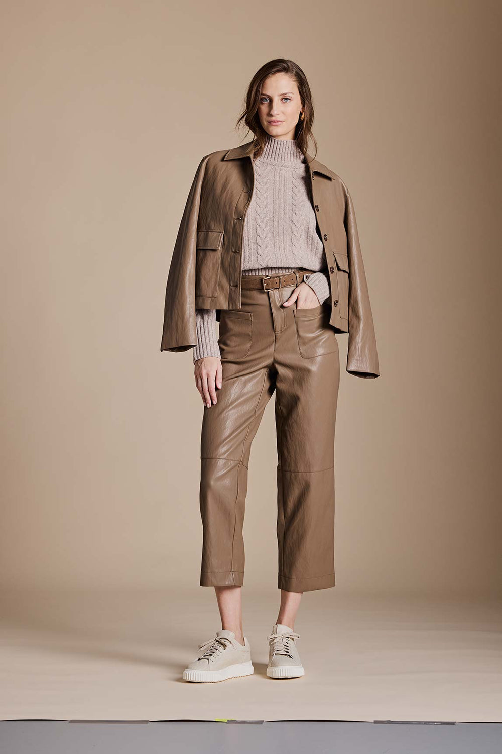 Hose in veganem Leder | Taupe