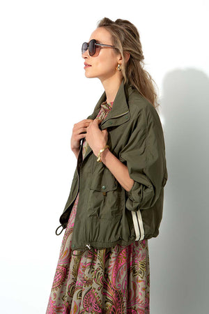 Kurzjacke in Nylon Taft