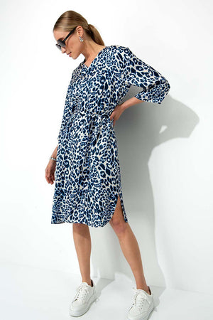 Kleid in Viskose Satin
