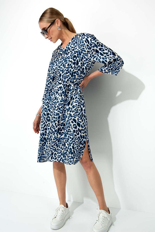 Kleid in Viskose Satin