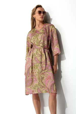 Kleid in Viskose Satin