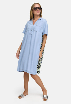 Kleid in Lyocell Garment Dye mit Rückenprint