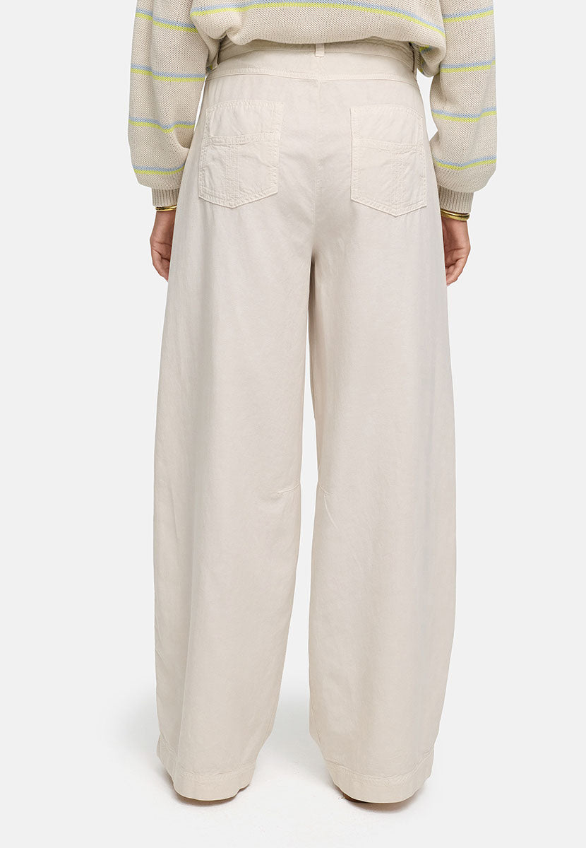 Hose in Garment Dye | Beige