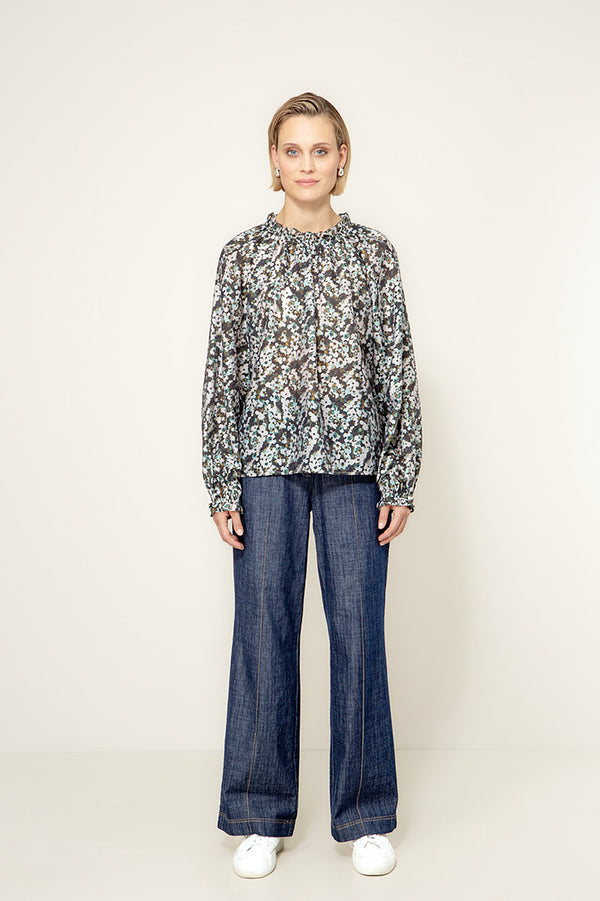Bluse in Lyocell-Crepe mit Print | Teal Flowers