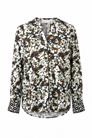 Blouse in viscose satin with print