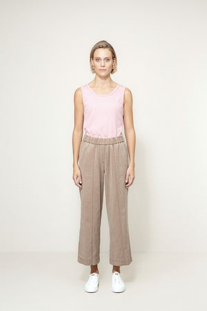 Hose in Garment-Dye | Taupe