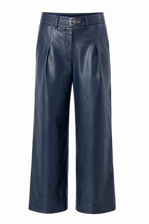Hose in veganem Leder