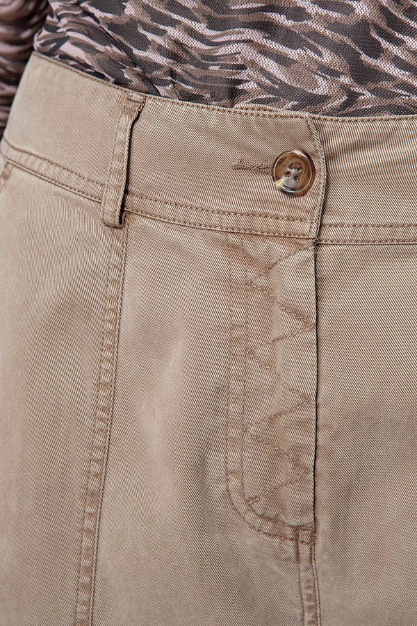 Hose in Garment-Dye | Taupe