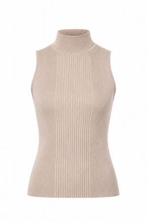 Knitted shirt in viscose blend