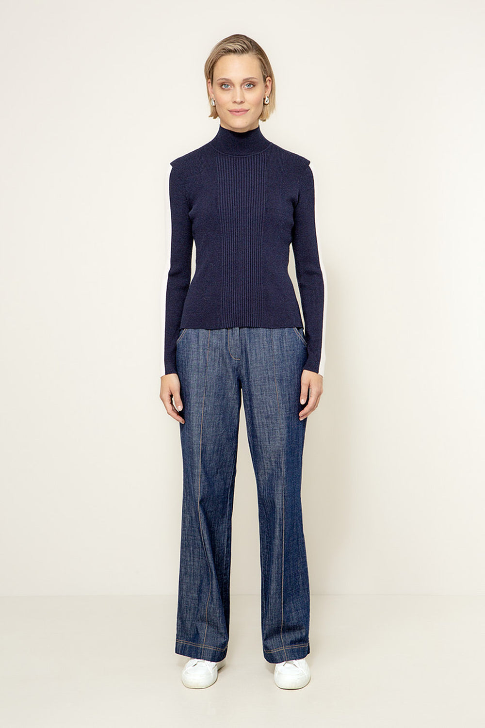 Knitted shirt in viscose blend | Navy