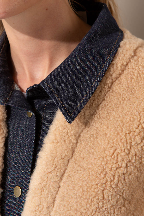 Jacke in Teddy-Denim-Mix