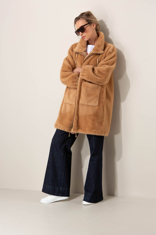 Jacke in faux Fur