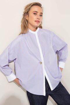 Bluse mit Solo-Knopf