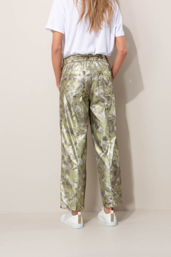 Hose in Metallic-Camo-Optik