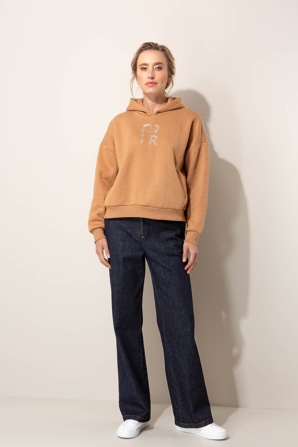 Sweatshirt Noir mit Stickerei