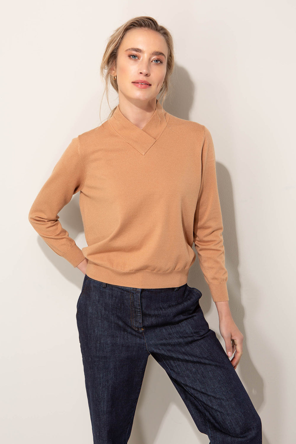 Strickpullover mit Wickelkragen