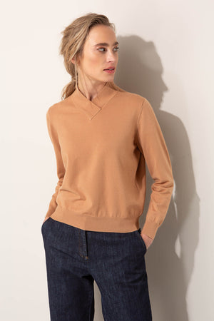 Strickpullover mit Wickelkragen