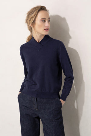 Strickpullover mit Wickelkragen
