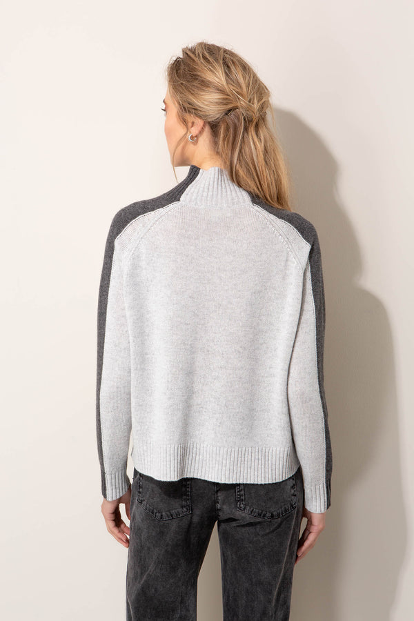 Stehkragenpullover mit Wolle