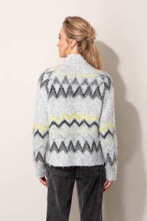 Pullover im Norwegermuster