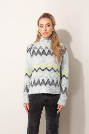 Pullover im Norwegermuster