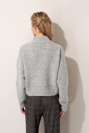 Strickpullover aus Effektgarn