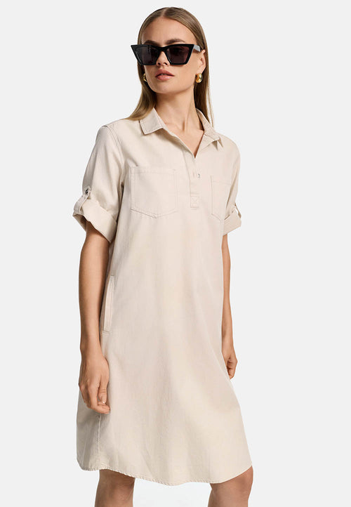 Kleid im Materalpatch in Baumwoll- Leinen Mix | Creme