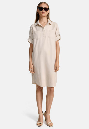 Kleid im Materalpatch in Baumwoll- Leinen Mix | Creme