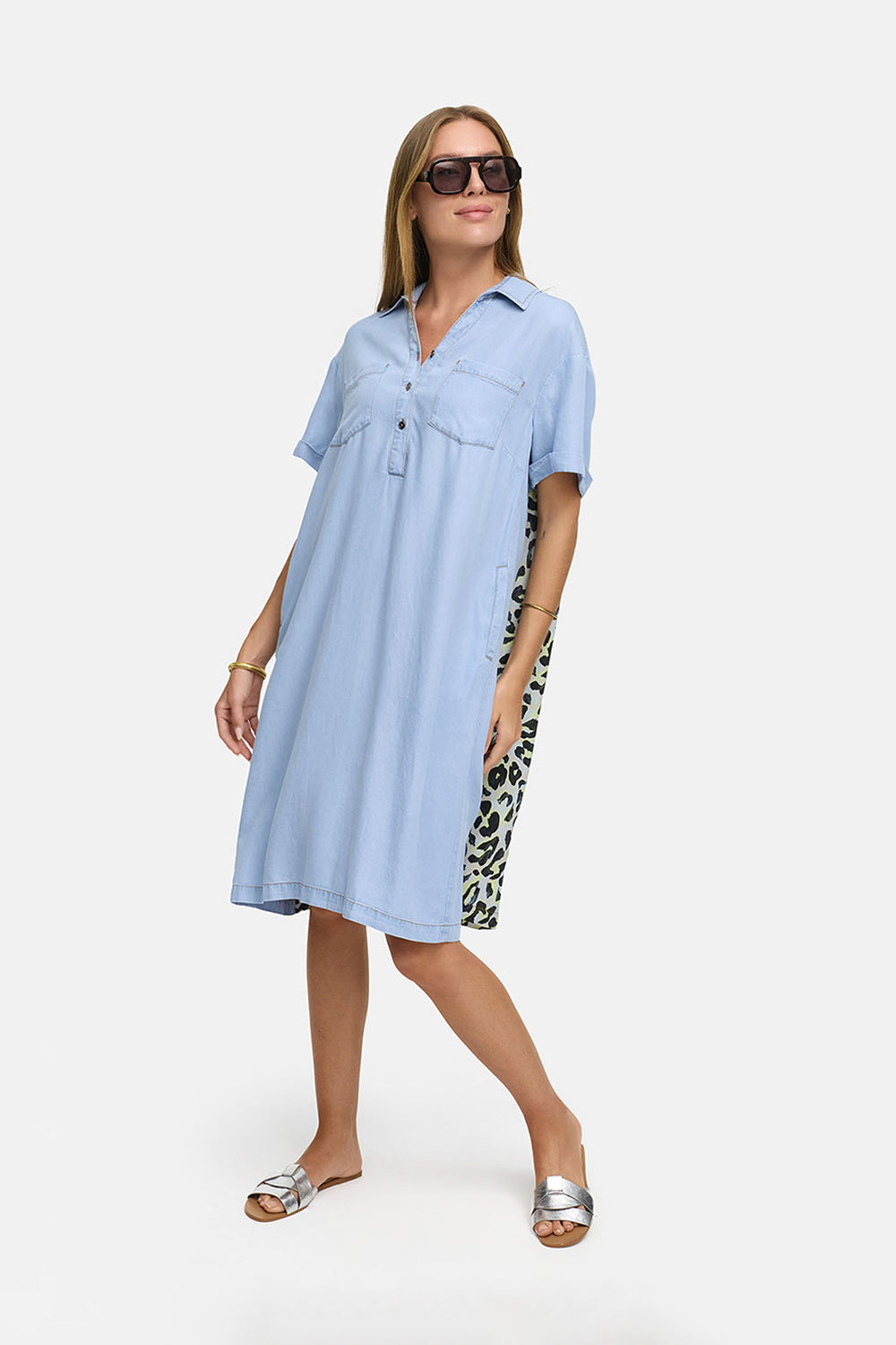 Kleid in Lyocell Garment Dye mit Rückenprint | Yellow Leo