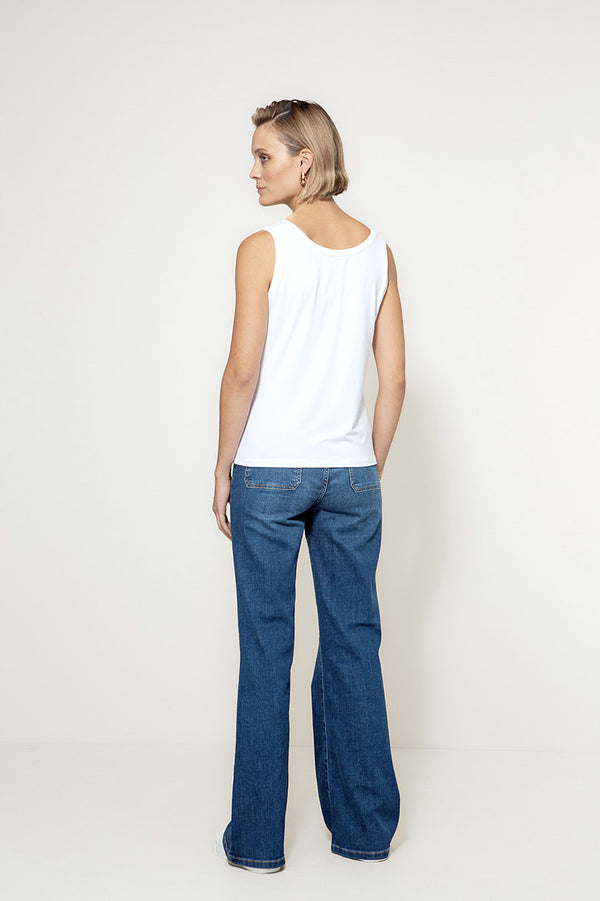 Round neck top in deluxe viscose jersey | White