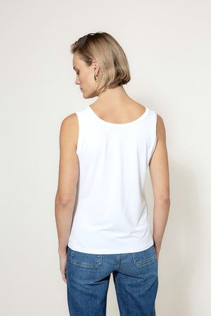 Round neck top in deluxe viscose jersey | White
