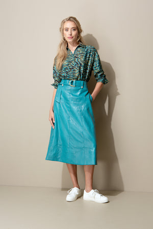 Blouse in viscose satin with print