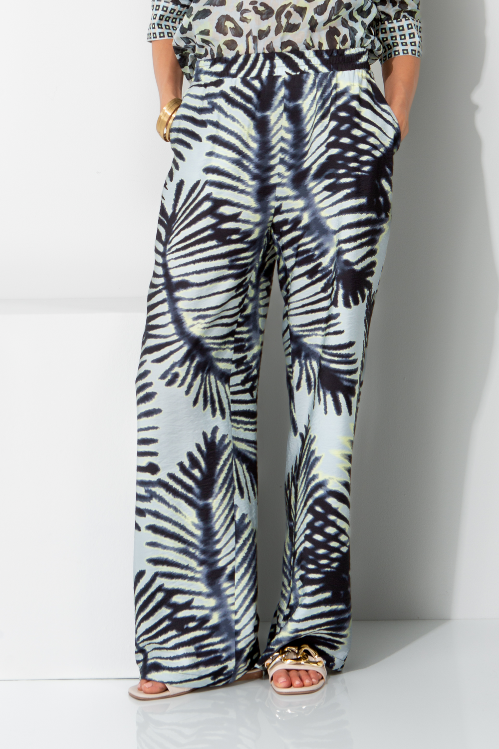 Hose in Viskose Print | Palm leaves